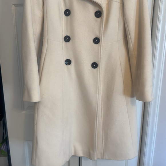 TAHARI Long Cream Colored Wool Coat - Picture 3 of 16